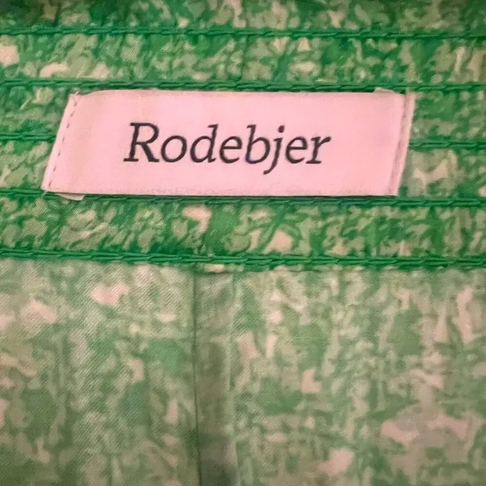 NWOT Rodebjer Hayly Maxi Skirt XS (fits up to Med IMO) green and white